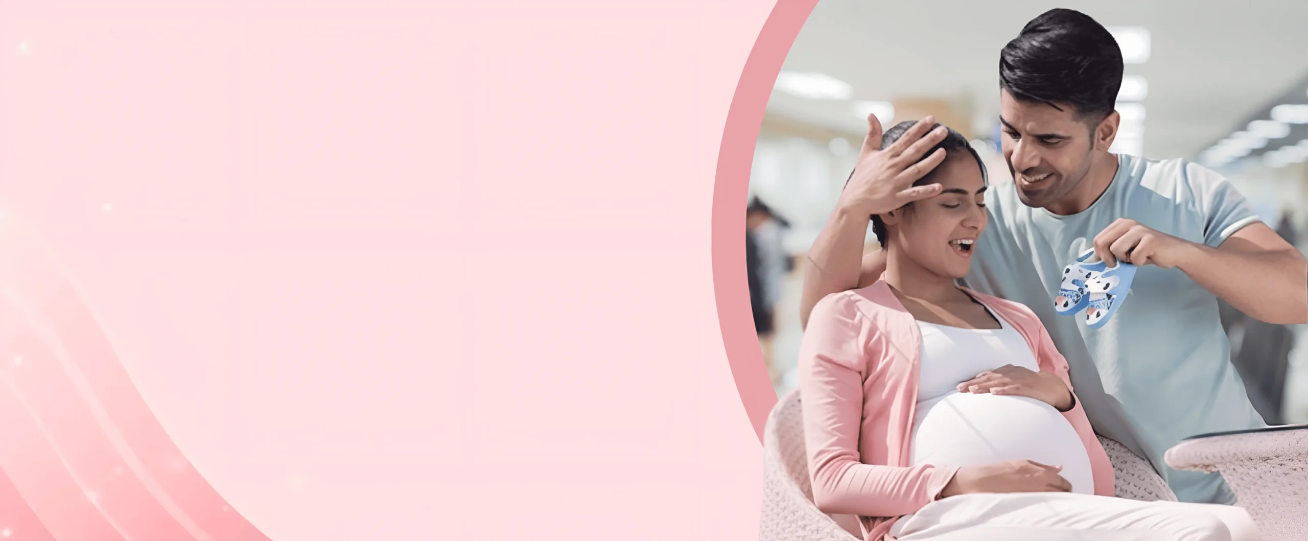 Smriti IVF & Fertility Centre - Happy Family